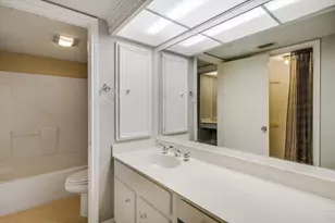 115 World of Tennis Sq, Lakeway, TX 78738 - Photo 17