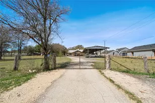 186 Fm 969, Bastrop, TX 78602 - Photo 33