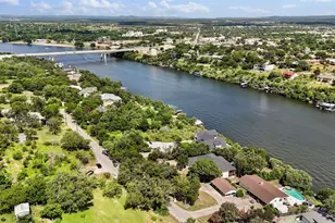 420 Los Escondidos, Marble Falls, TX 78654 - Photo 39