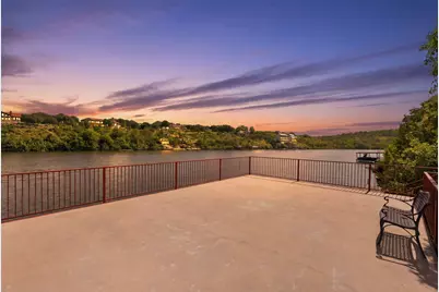 420 Los Escondidos, Marble Falls, TX 78654 - Photo 5