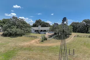 5715 Texas 159 Hwy, La Grange, TX 78945 - Photo 1