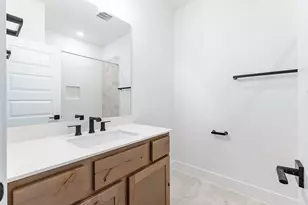 2429 Lineage Ln, Leander, TX 78641 - Photo 13