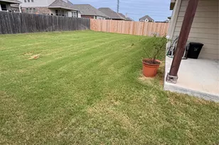 914 Emory Stable Dr, Hutto, TX 78634 - Photo 7