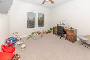 111 Tree Top Ln, Smithville, TX 78957 - Photo 25