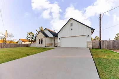 111 Tree Top Lane, Smithville, TX 78957 - Photo 7