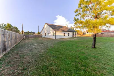 111 Tree Top Lane, Smithville, TX 78957 - Photo 39