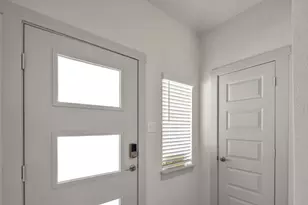 108 Windsor Blvd, San Marcos, TX 78666 - Photo 3