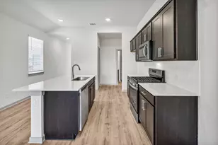 108 Windsor Blvd, San Marcos, TX 78666 - Photo 7