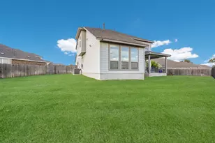 113 Cascia Cir, Liberty Hill, TX 78642 - Photo 35