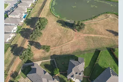 113 Cascia Circle, Liberty Hill, TX 78642 - Photo 37