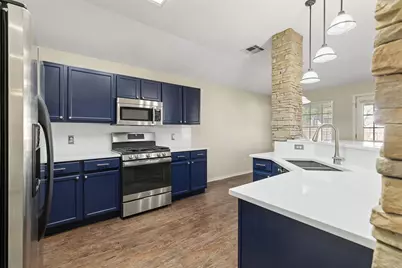 3812 Eagles Nest Street, Round Rock, TX 78665 - Photo 9