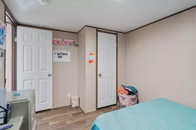 263 N Cedar Creek Drive, Cedar Creek, TX 78612 - Photo 21