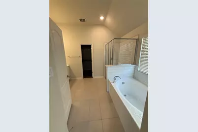 13627 Barn Chime Street, Elgin, TX 78621 - Photo 5