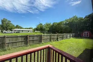 845 Caldwell St, Lexington, TX 78947 - Photo 19
