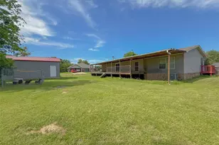 845 Caldwell St, Lexington, TX 78947 - Photo 25