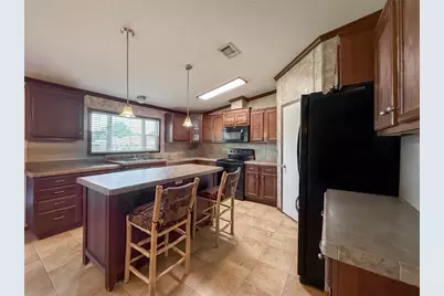 845 Caldwell Street, Lexington, TX 78947 - Photo 3