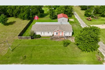 845 Caldwell Street, Lexington, TX 78947 - Photo 27
