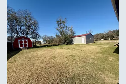 845 Caldwell Street, Lexington, TX 78947 - Photo 37