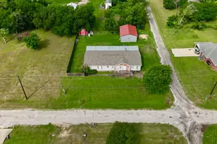 845 Caldwell St, Lexington, TX 78947 - Photo 33