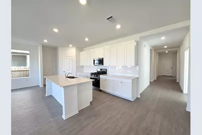 108 Brabham Loop, Hutto, TX 78634 - Photo 5