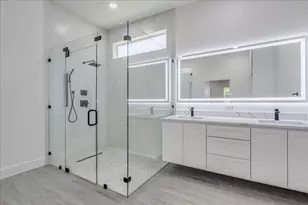 1215 Howard St, Taylor, TX 76574 - Photo 15