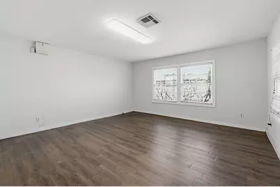 4208 S 1st Street, Austin, TX 78745 - Photo 9
