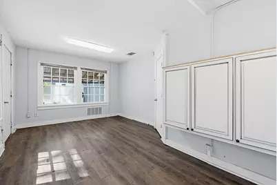4208 S 1st Street, Austin, TX 78745 - Photo 5