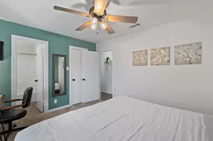 405 E Logan St, Round Rock, TX 78664 - Photo 17