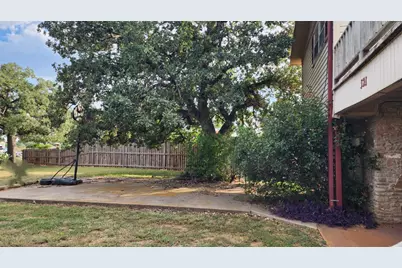 321 Bluebriar Lane, Buchanan Dam, TX 78609 - Photo 3