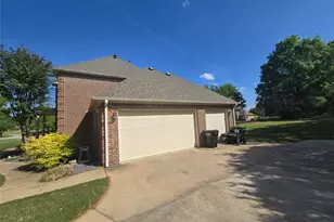 14 Santa Maria Cir, Lucas, TX 75098 - Photo 11