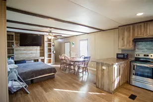 205 Arrowhead Cv, Kyle, TX 78640 - Photo 5