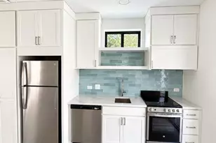 605 E 55th St, Austin, TX 78751 - Photo 3