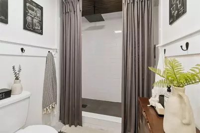 411 Oak Street, Bastrop, TX 78602 - Photo 27