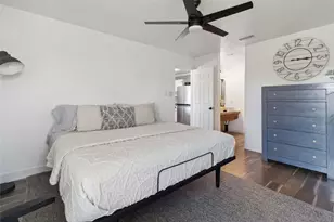 411 Oak St, Bastrop, TX 78602 - Photo 23
