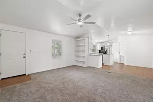 301 Porter Rd, Bastrop, TX 78602 - Photo 17