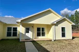 124 Pine Path, Bastrop, TX 78602 - Photo 3