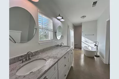 124 Pine Path, Bastrop, TX 78602 - Photo 13