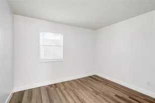 6910 Hart Ln, Austin, TX 78731 - Photo 15