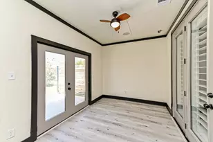 100 Dax Dr, Liberty Hill, TX 78642 - Photo 11