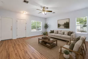 6801 Porter St, Austin, TX 78741 - Photo 3