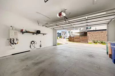 2524 Doc Reeves Street, Austin, TX 78723 - Photo 33
