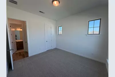 109 Statue Drive, Liberty Hill, TX 78642 - Photo 27