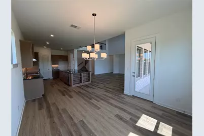 109 Statue Drive, Liberty Hill, TX 78642 - Photo 7