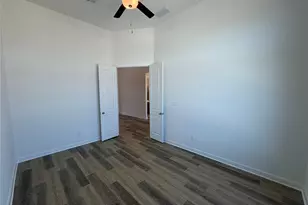 109 Statue Dr, Liberty Hill, TX 78642 - Photo 31