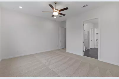109 Statue Drive, Liberty Hill, TX 78642 - Photo 17