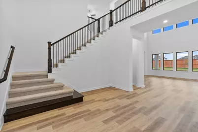 109 Statue Drive, Liberty Hill, TX 78642 - Photo 5