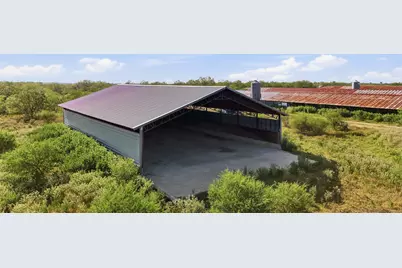 1892 State Highway 304, Gonzales, TX 78629 - Photo 15