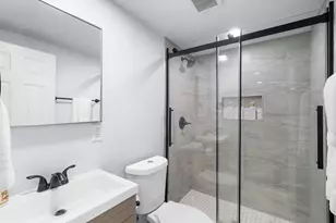 608 N Church St, Georgetown, TX 78626 - Photo 11