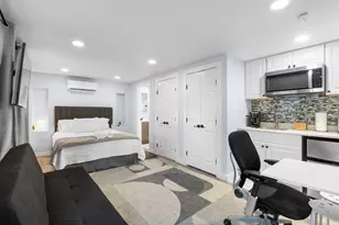 608 N Church St, Georgetown, TX 78626 - Photo 9