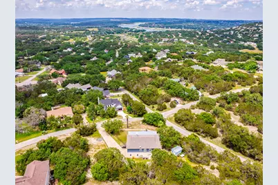 22401 Briarview Drive, Spicewood, TX 78669 - Photo 37